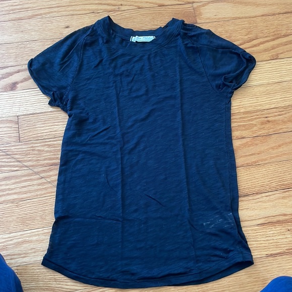 LIKE NEW | We The Free / Free People tee in Black | XS - Picture 4 of 6